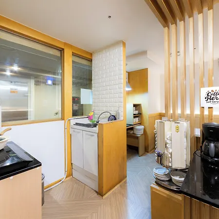Hotel Cozy Myeongdong