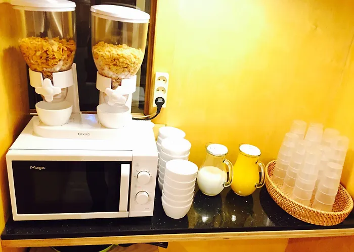 Cozy Myeongdong Hotel