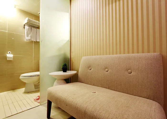 Cozy Myeongdong Hotel