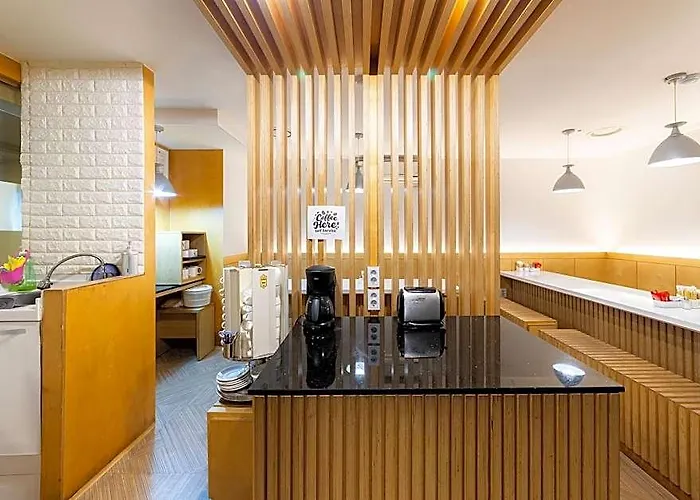 Cozy Myeongdong Hotel