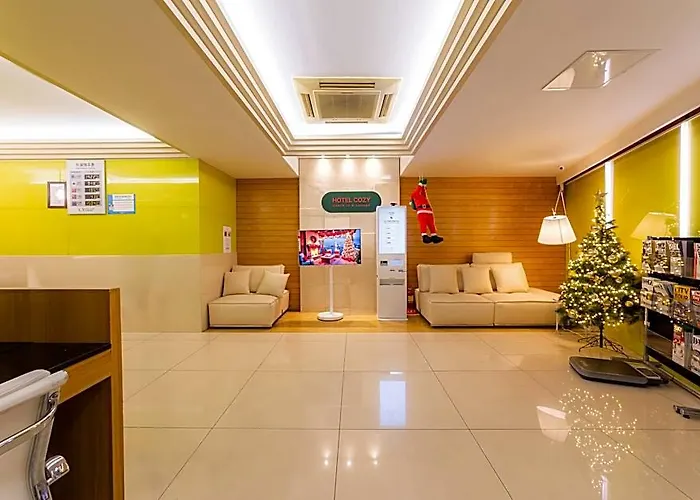Cozy Myeongdong 3*
